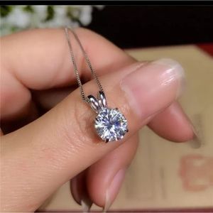 Sterling Silver 925 and 8mm 2ct cubic zirconia solitaire luxury necklace new